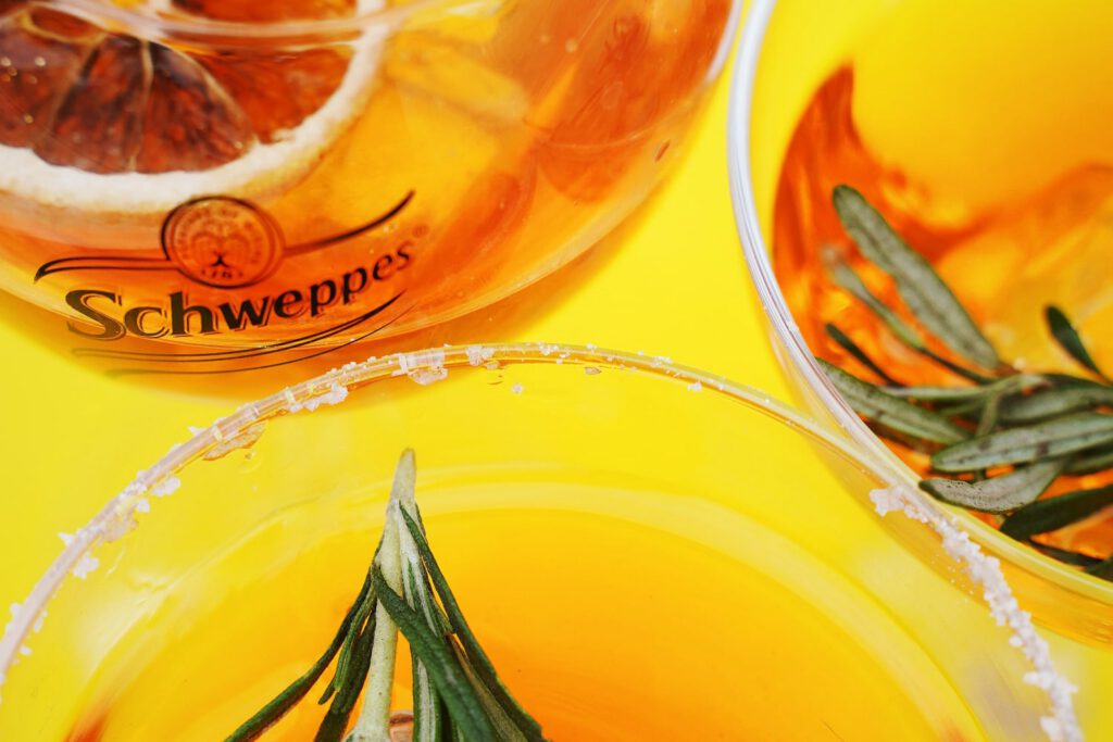 APEROL SPRITZ STRATEGIA